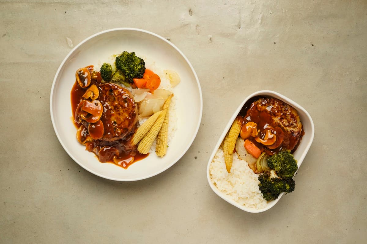 Chicken steak with low sugar tomato sauce detail 2
